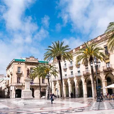 Mediterreanea Parking Terrazza Netflix Hostem * Vilanova i la Geltru